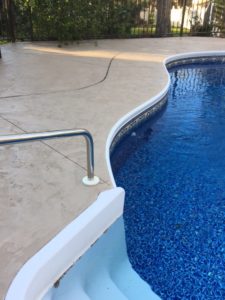White Pool Coping Vinyl Liner Step and Handrail